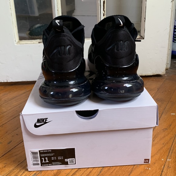Nike Air Max 270 Black/White/Solar Red/Anthracite - Picture 3 of 3